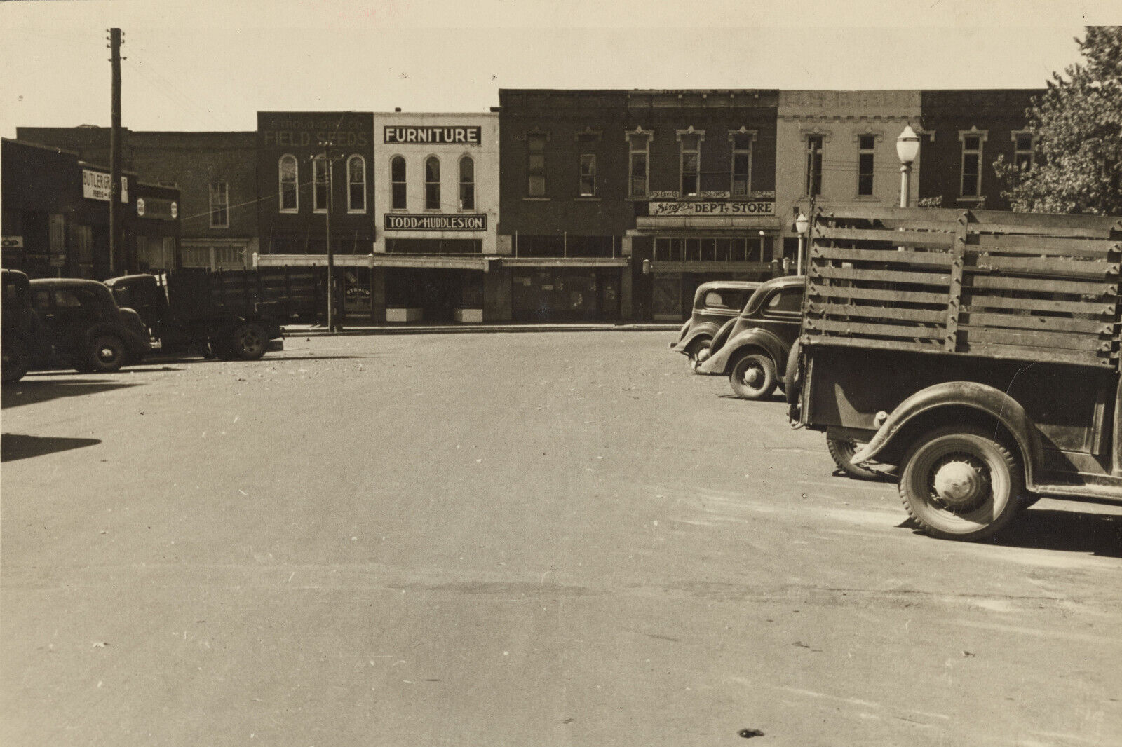Old 4X6 Photo, 1930\'s Murfreesboro, Tennessee. Street scene 5338326