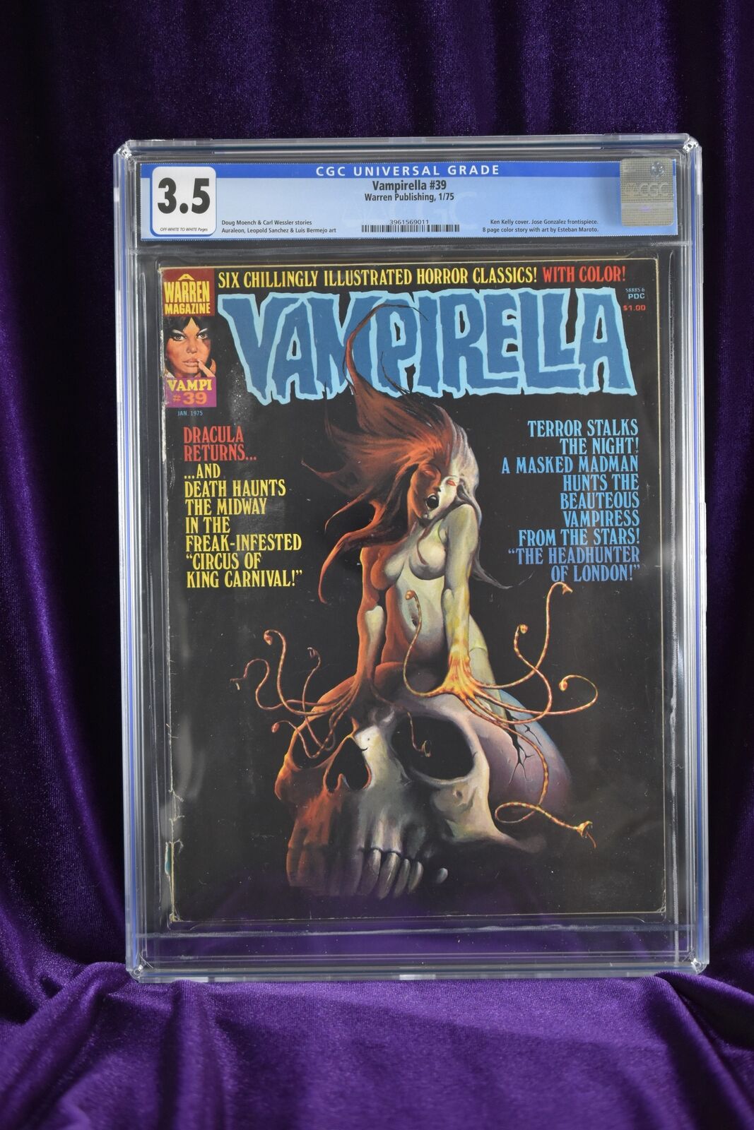 Vampirella CGC 3.5 #39 Warren Publishing 1/75 Famous Monsters Convention