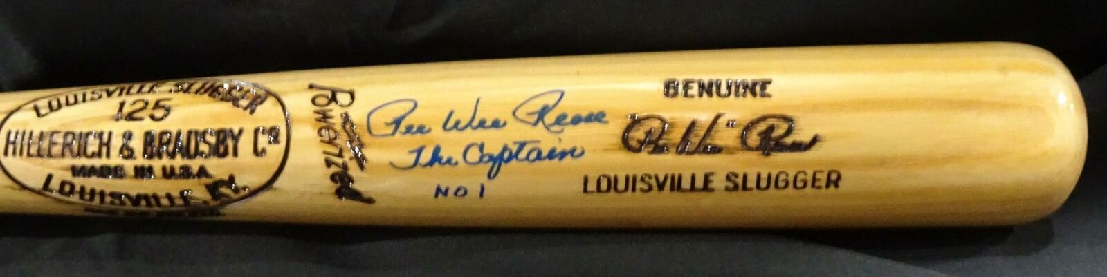Pee Wee Reese Autographed Louisville Slugger (The Capitain No.1) JSA XX07640