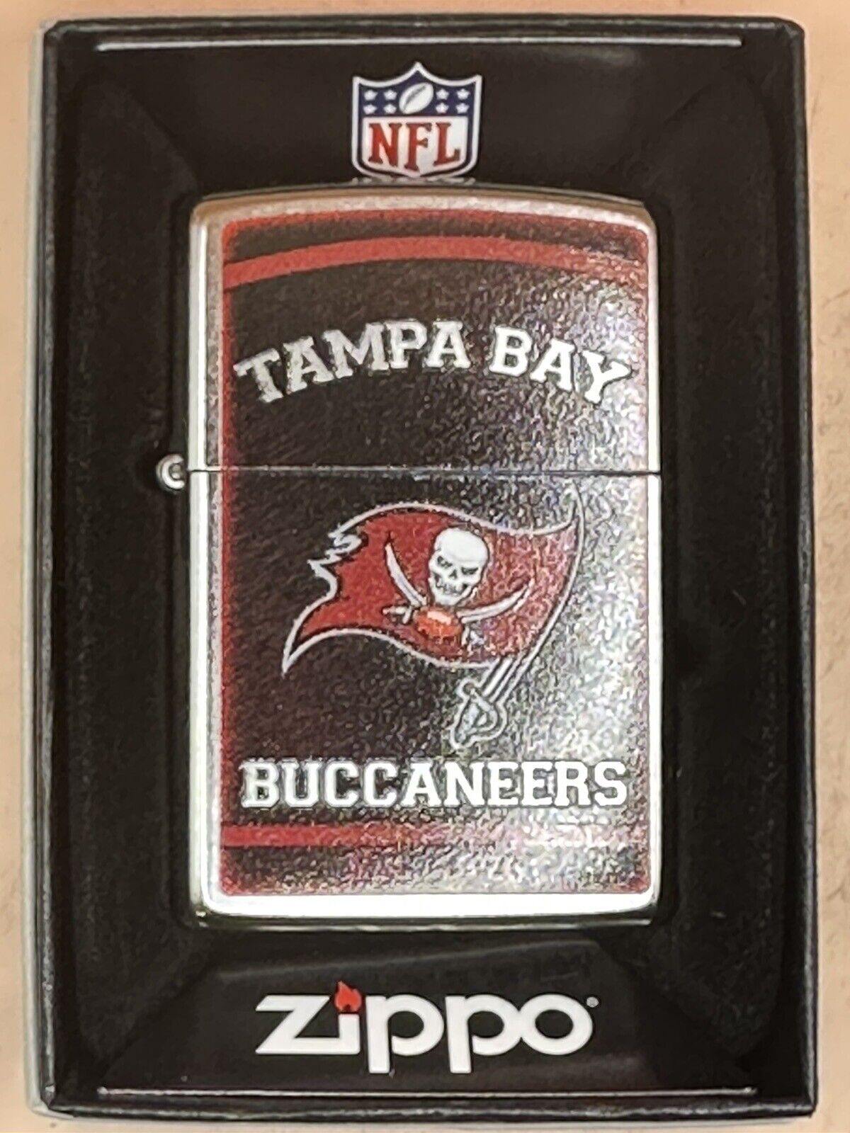 Tampa Bay Buccaneers Est 1976 NFL 29961 Chrome Zippo Lighter NEW