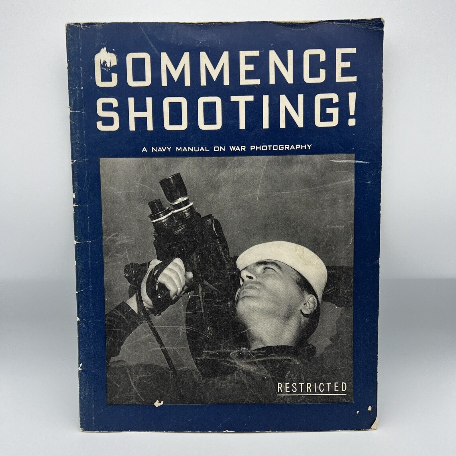Extremely Rare WWII Training Manual Commence Shooting Navy Photography Life Mag.