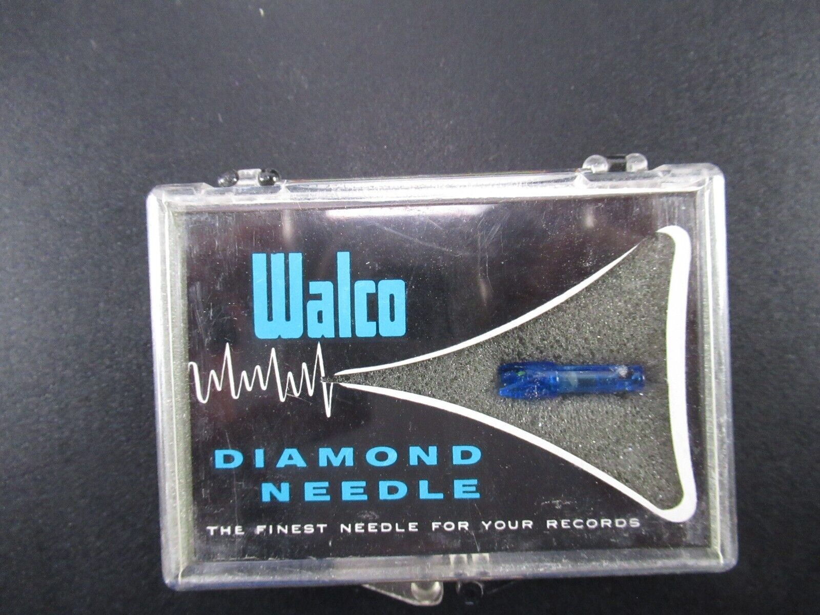 WALCO Diamond Phonograph Needle, W-201DS, NEW (HB)