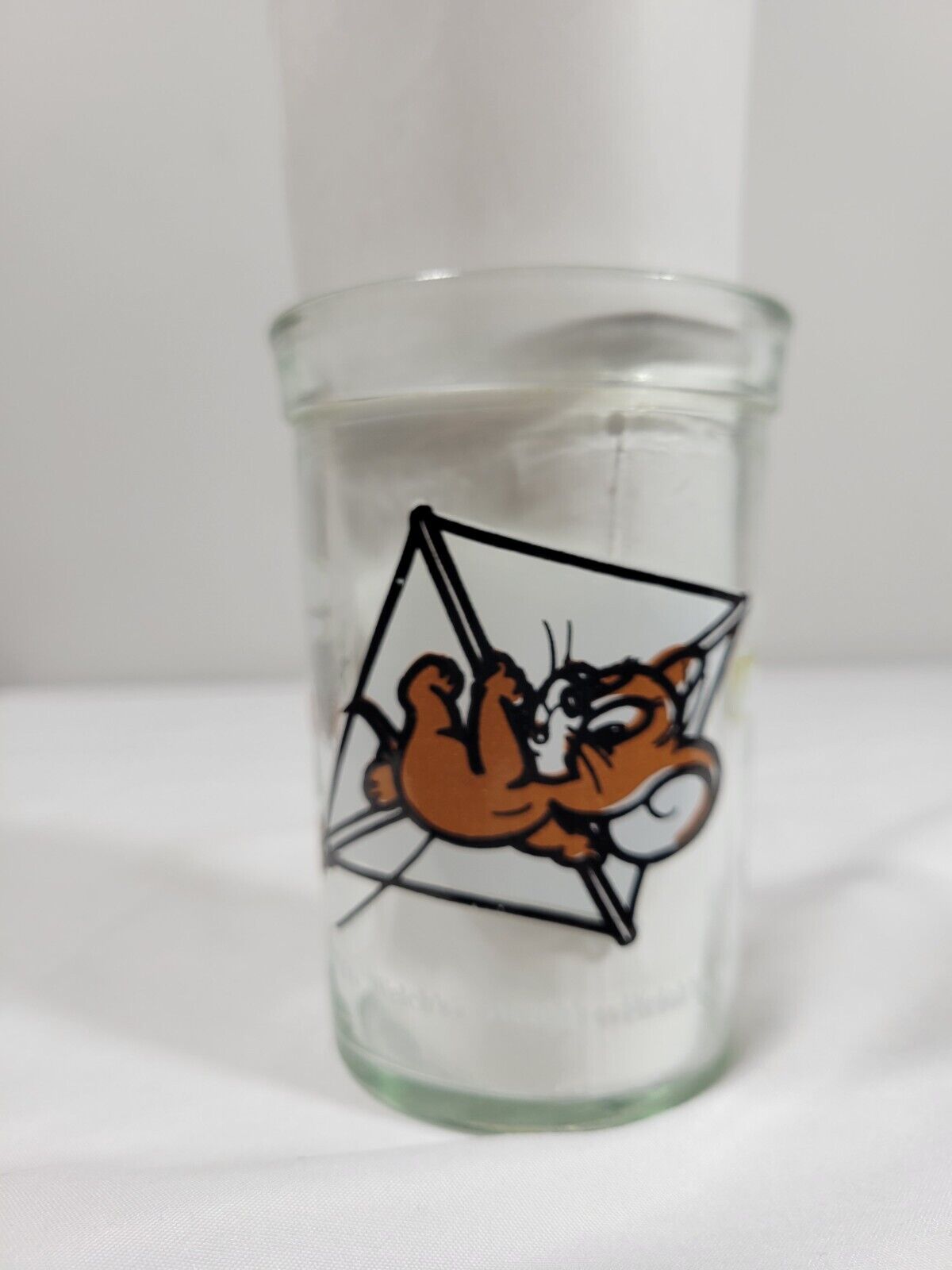Vintage 1990 Welch\'s Tom and Jerry Glass Jelly Jar - Kite Flying