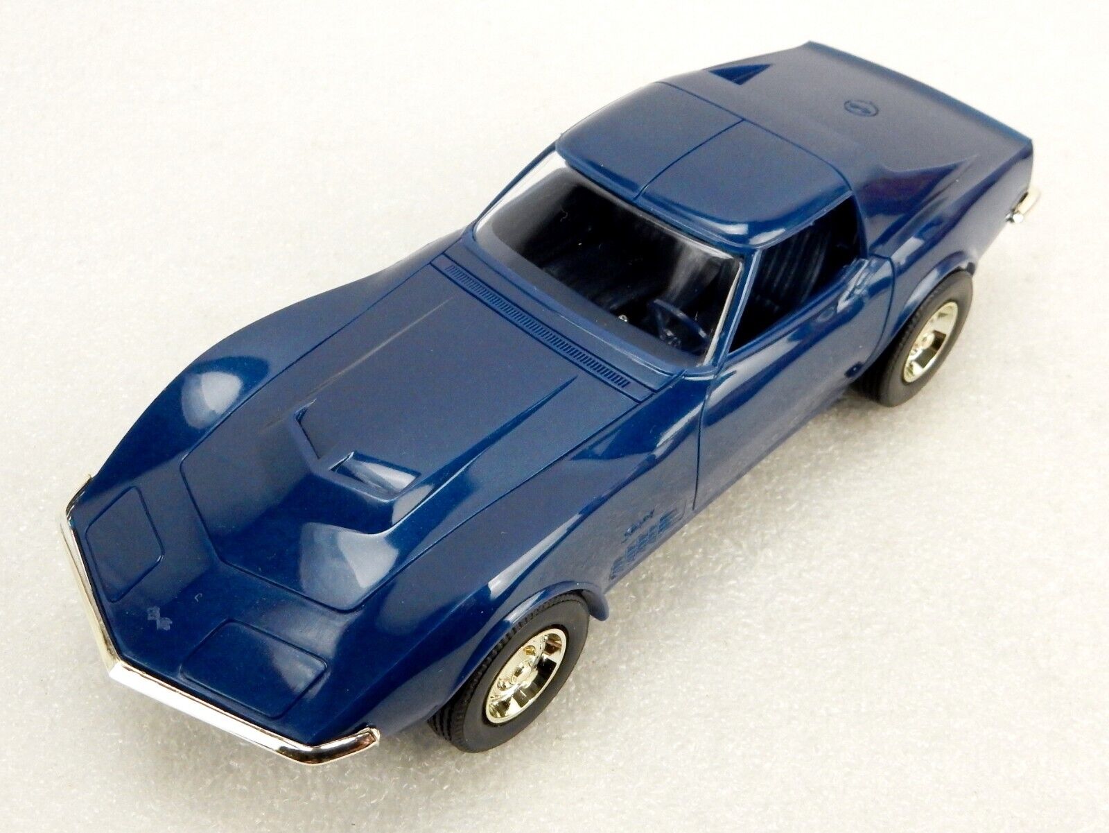 1970 Chevy Corvette Anniversary, ERTL/AMT Model #8286EO, Bridgehampton Blue