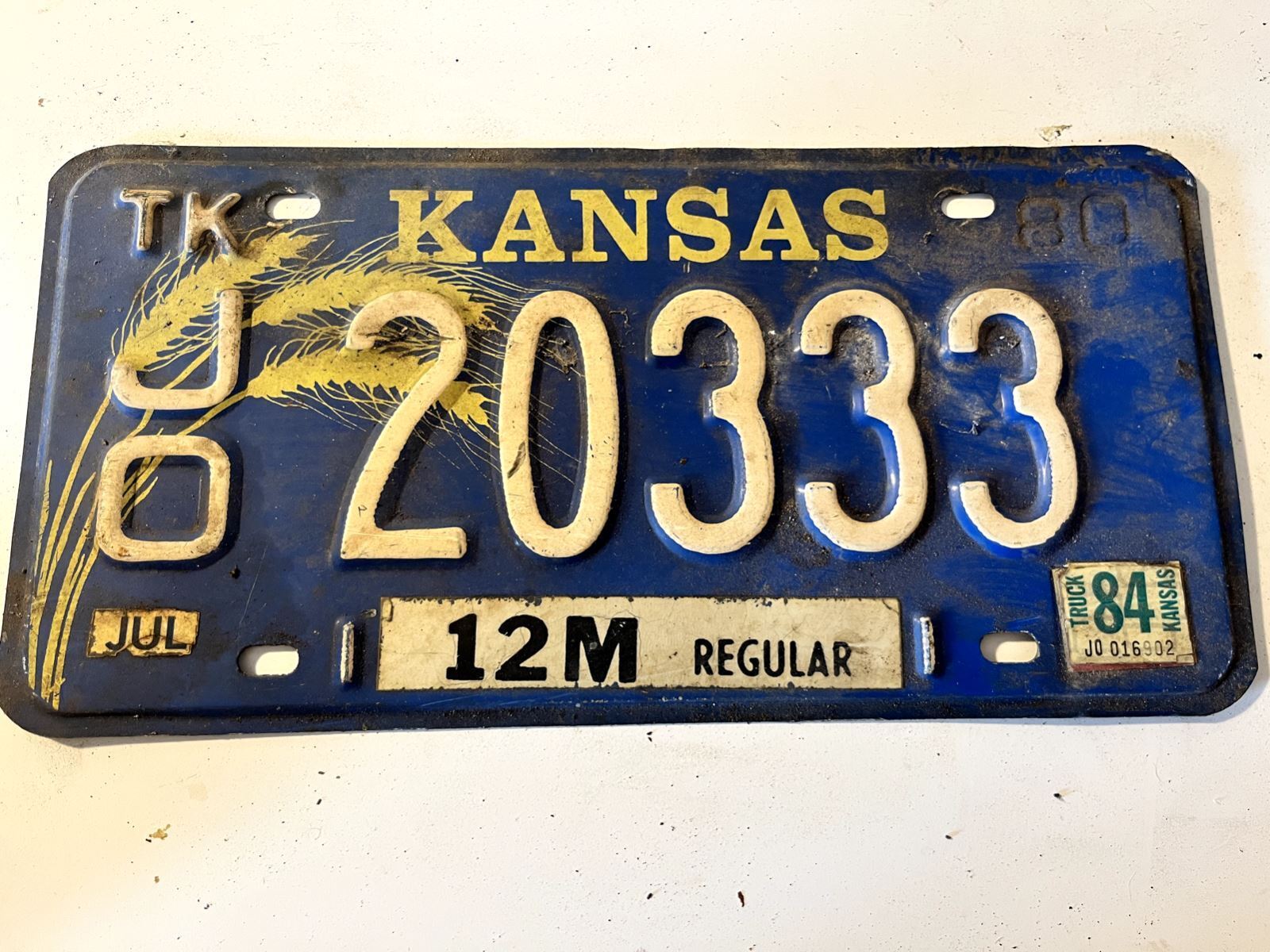Vintage 1984 Johnson County Kansas Truck License Plate 20333