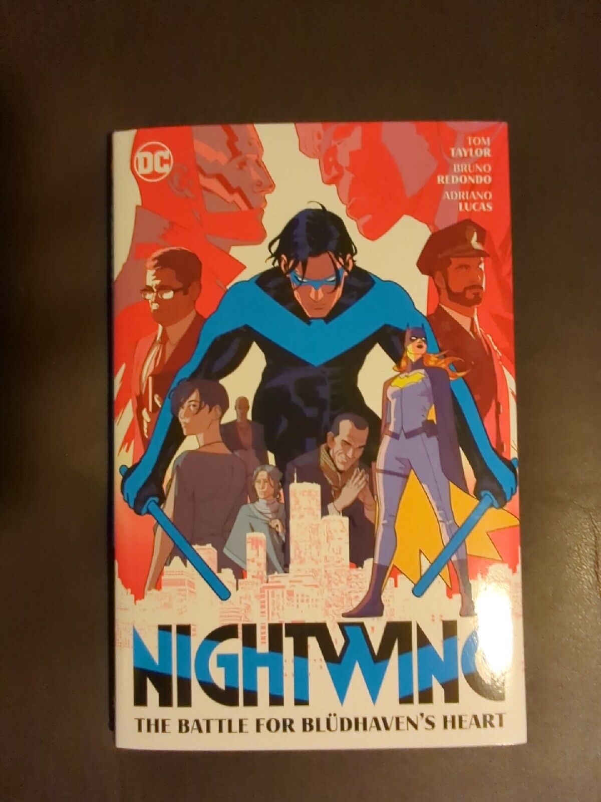 Nightwing Vol 3: The Battle For Bludhaven's Heart HC