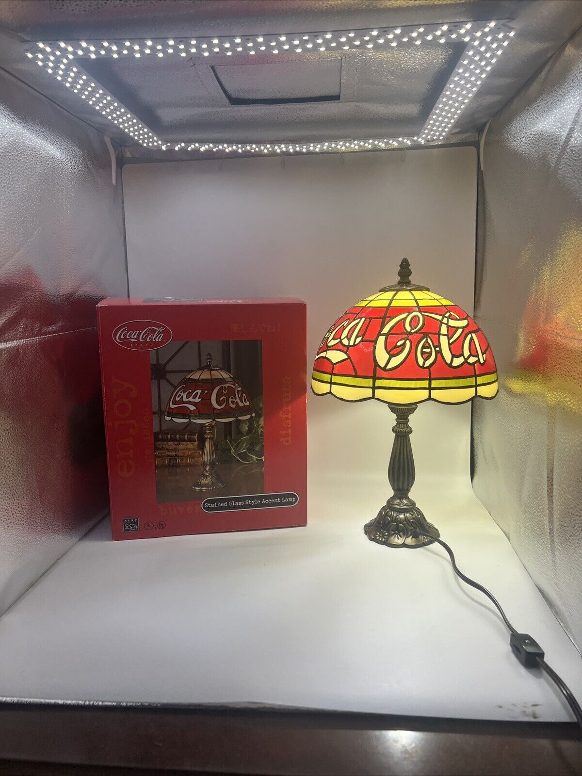 Coca Cola Stained Glass Style Accent Lamp 15 1/2”Tiffany Style Plastic 2000 Coke