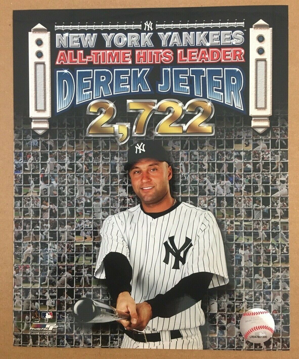 Derek Jeter All Time Hits Leader Glossy Photo 8 X 10 New York Yankees DM1