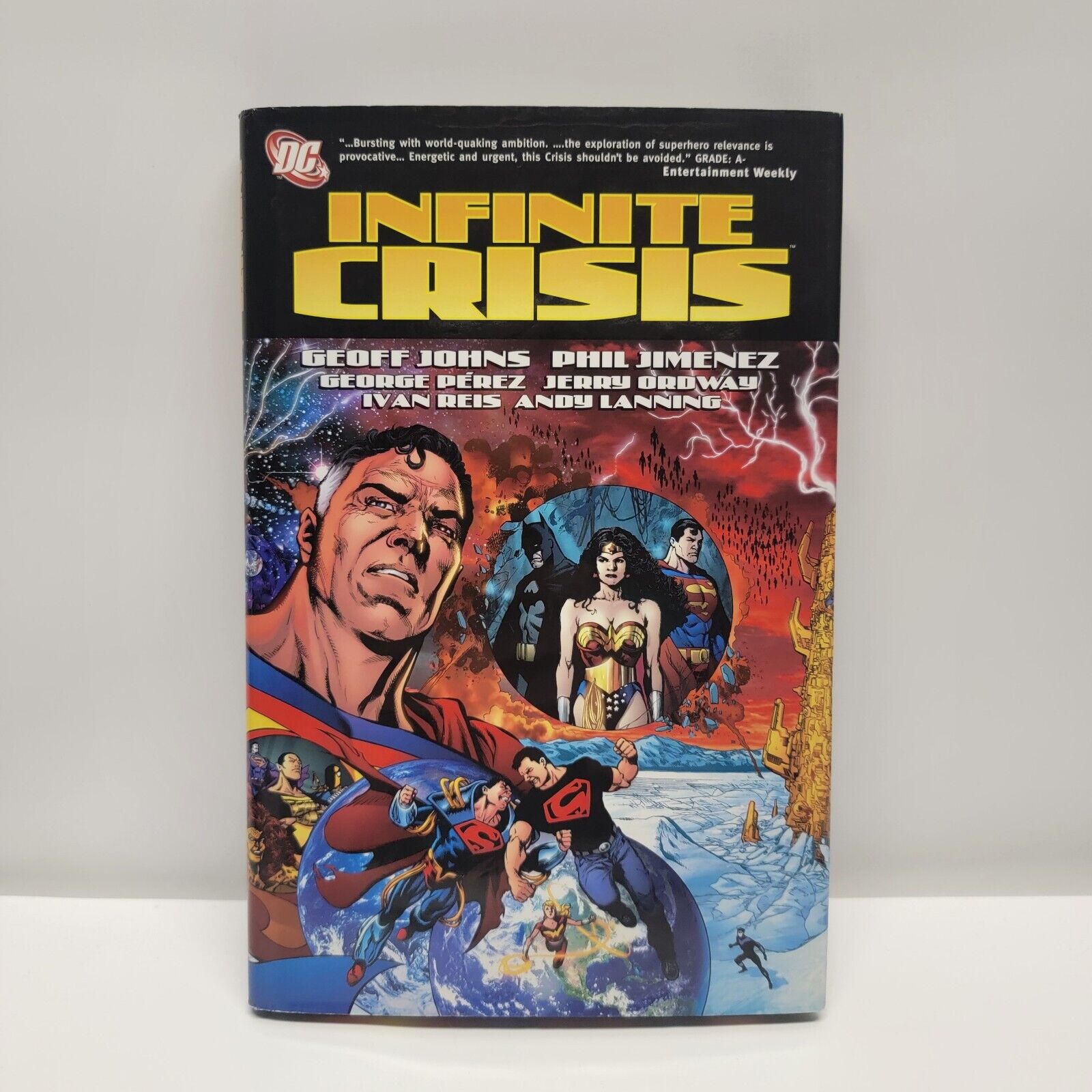 DC Infinite Crisis Graphic Novel First Printing 2006