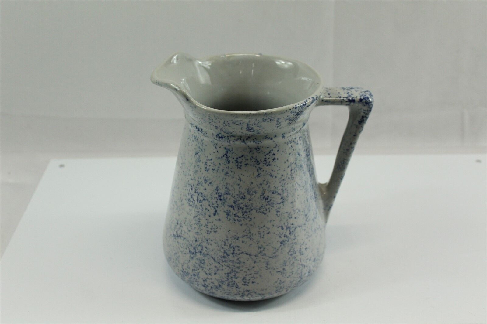Vintage Ceramic Spongware Water Pitcher With Handle Blue Coloring USA 3051