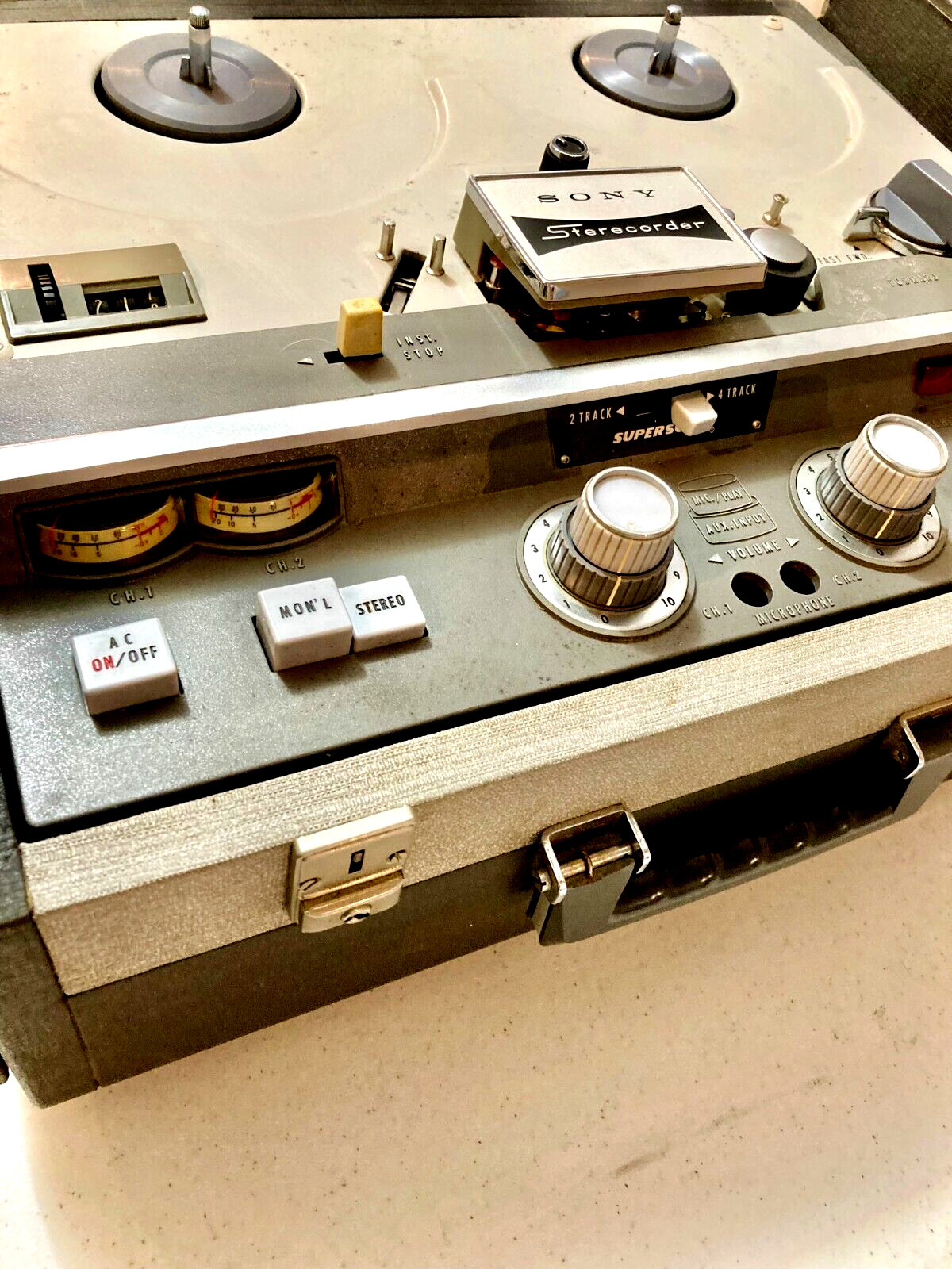 Vintage 1960’s Sony Superscope Sterecorder Model 300 Rare Tape Recorder