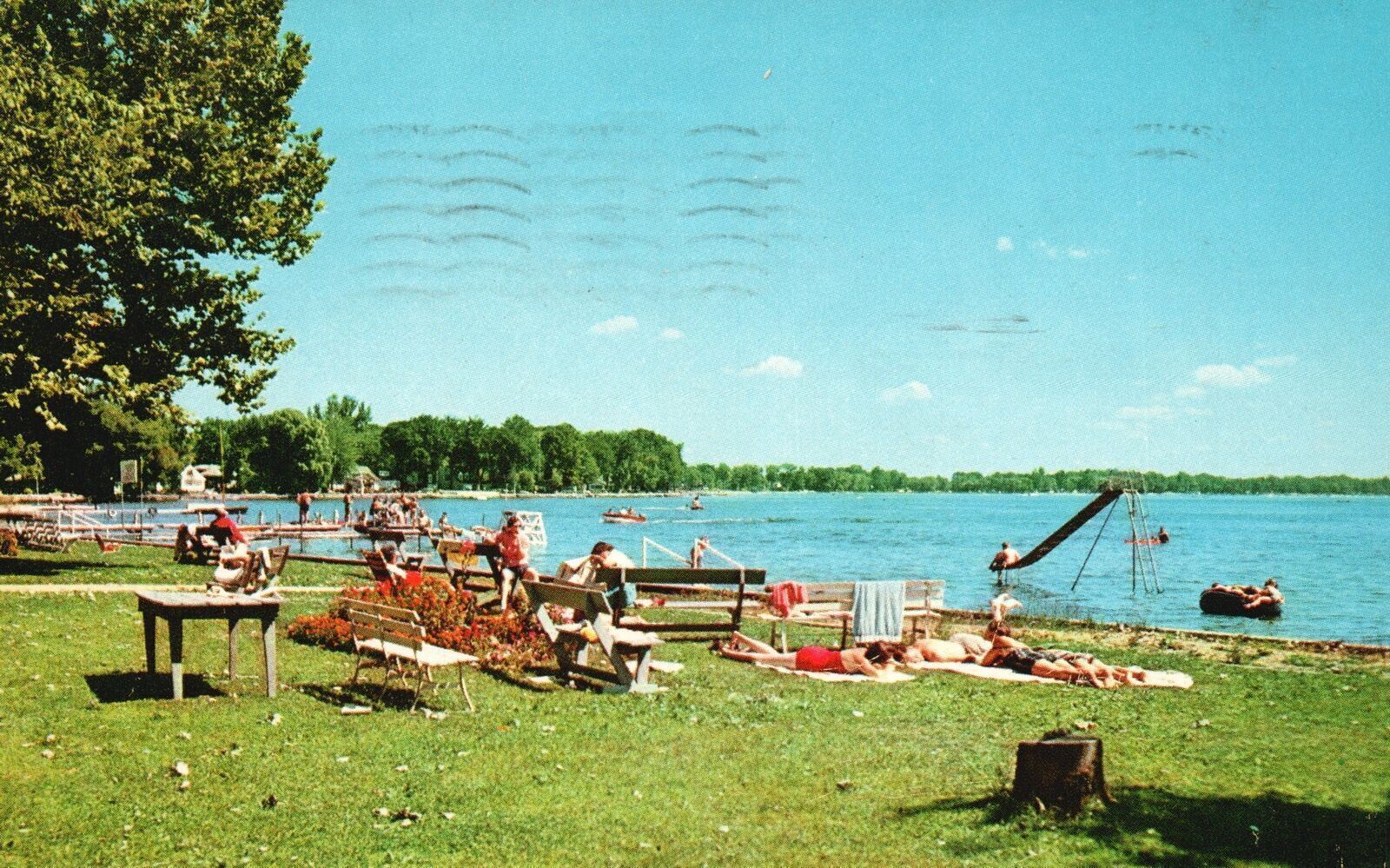 Vintage Postcard 1958 Oakwood Hotel Fine Beach Park Spot Lake Wawasee Indiana IN