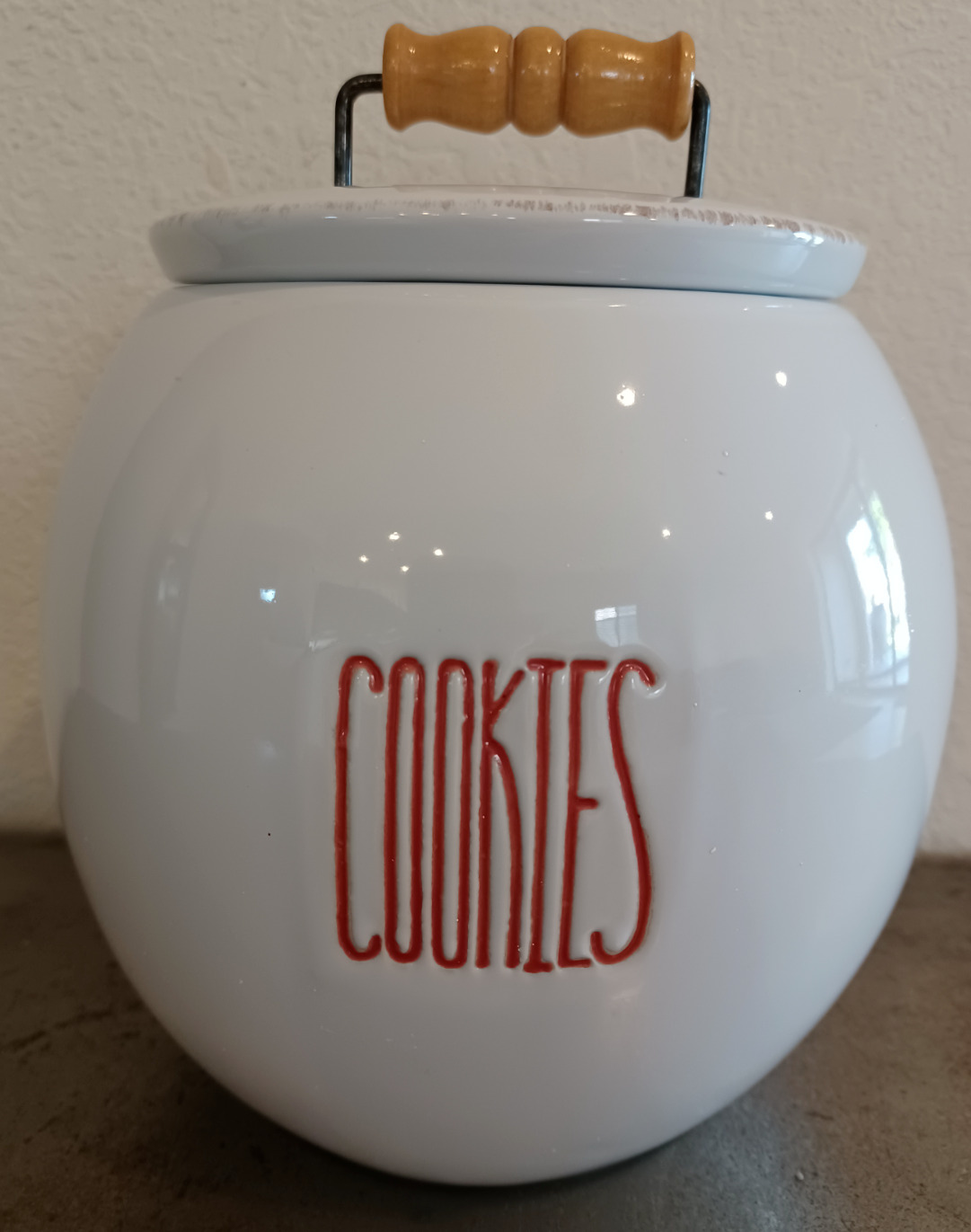 Threshold Quality And Design Ceramic Cookie Jar White With Red Writing 7\