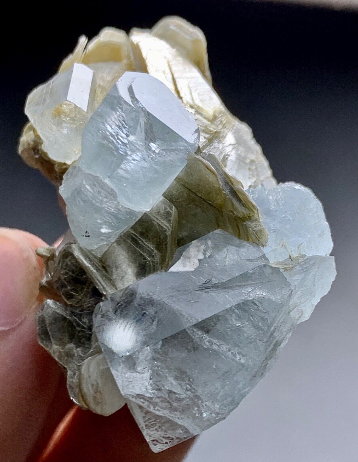 170 Carat Aquamarine Crystal Specimen Double Sided From Skardu Pakistan