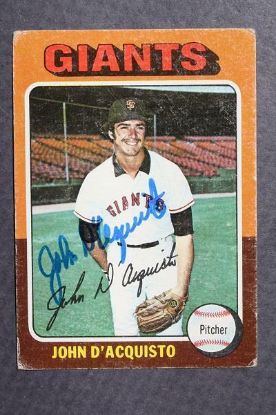 San Francisco Giants John D\'Acquisto signed/autographed 1975 Topps baseball card