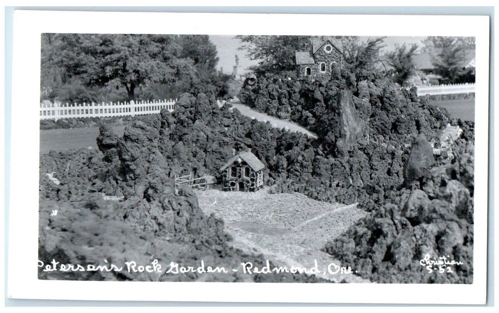 c1940\'s Peterson\'s Rock Garden Redmond Oregon OR RPPC Photo Antique Postcard