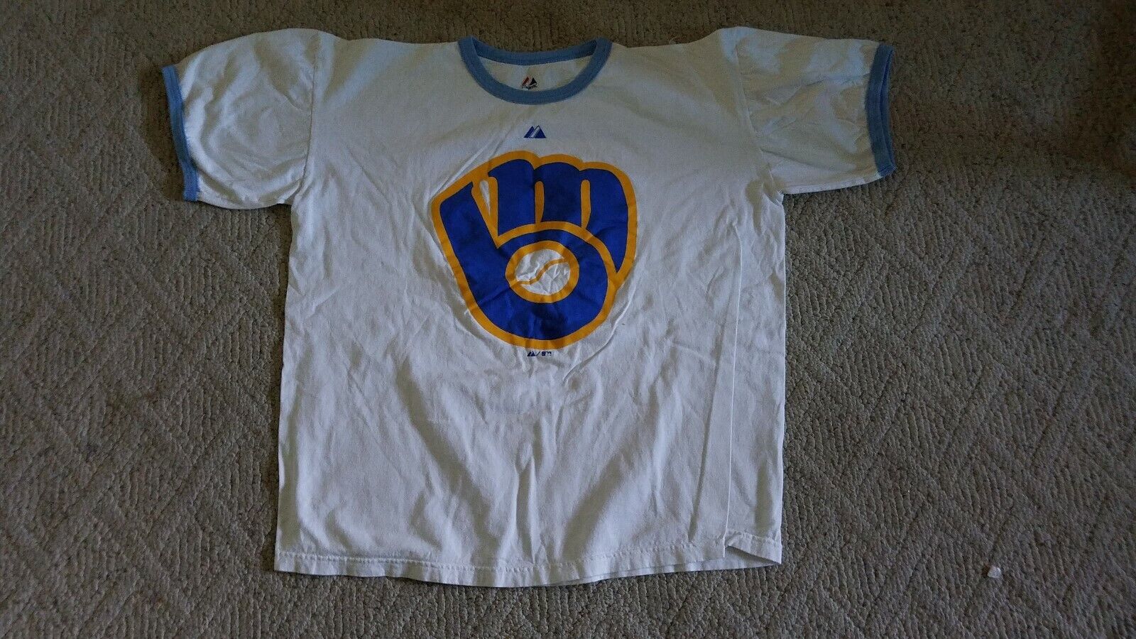 Milwaukee Brewers Ball Glove Logo XL T-Shirt MLB Majestic Q5