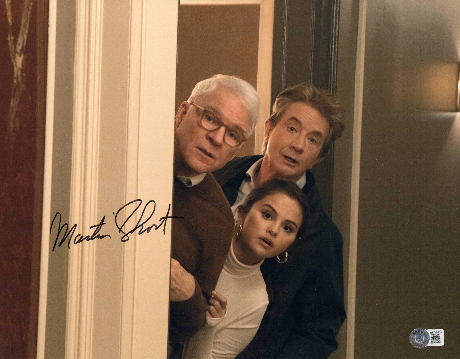 MARTIN SHORT SIGNED AUTOGRAPH ONLY MURDERS IN THE BUILDING 11X14 PHOTO BECKETT