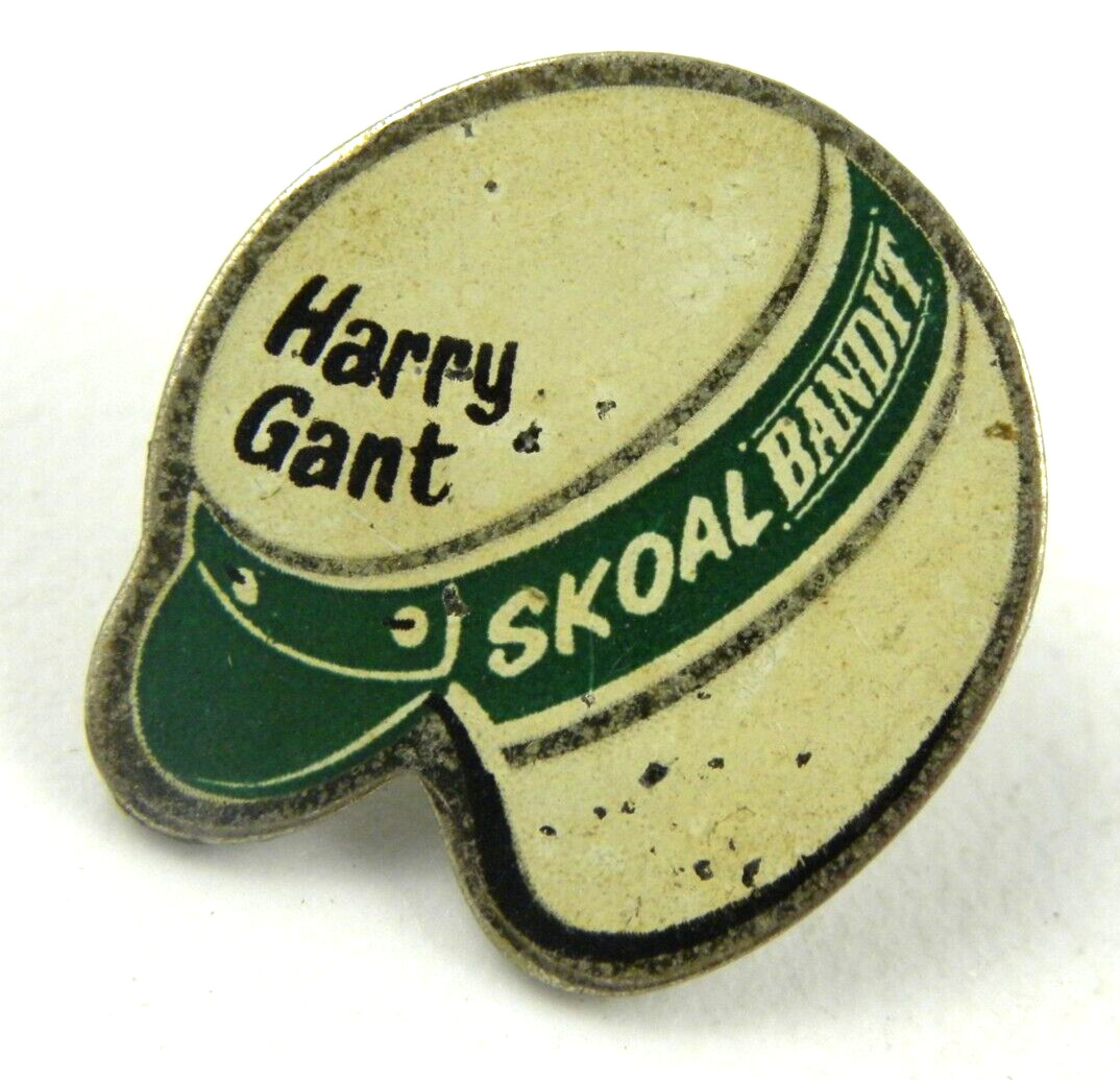 Vintage Harry Gant Pin Skoal Bandit Nascar Racing Stock Car Enamel Hat Lapel