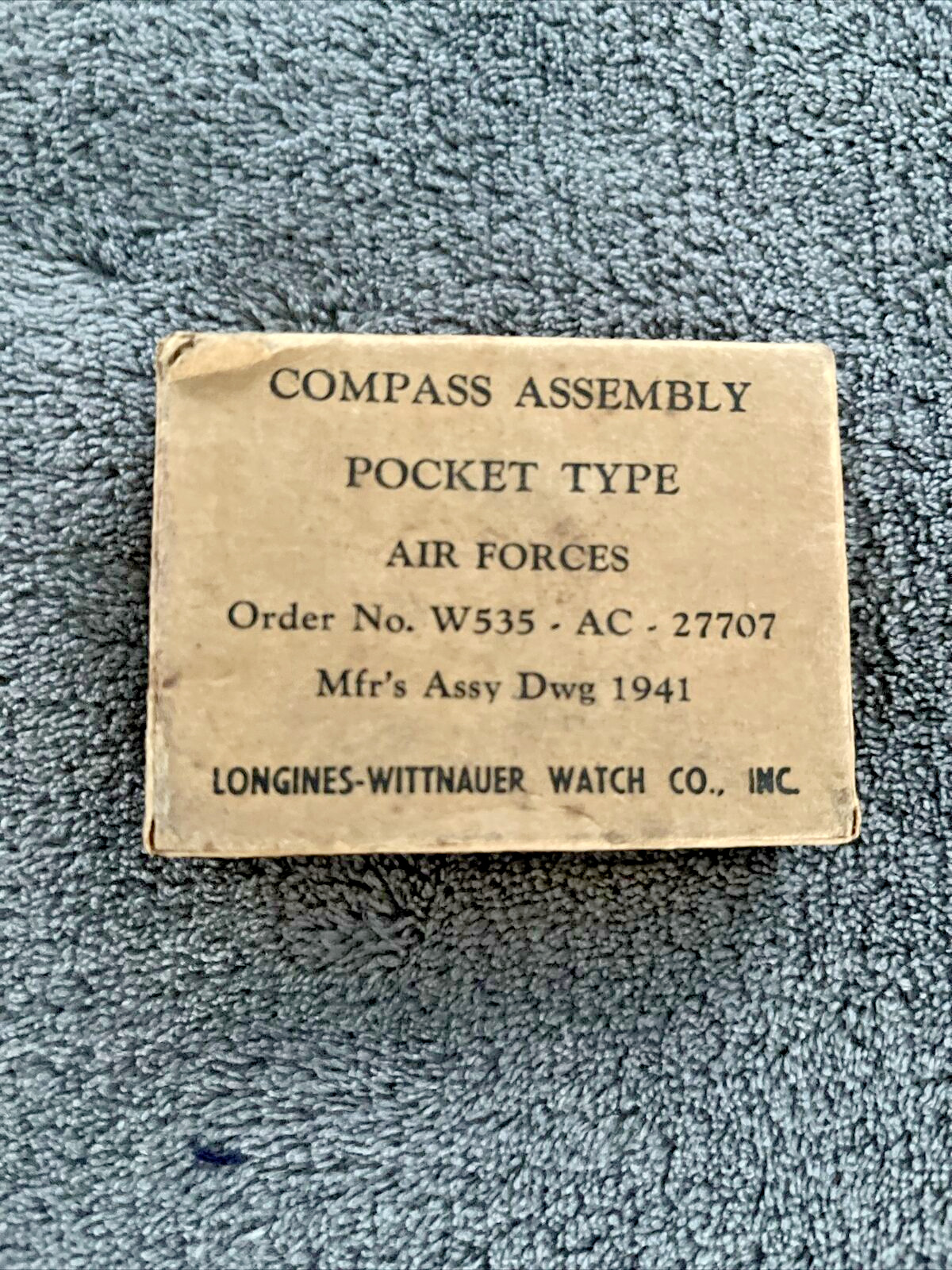 VINTAGE LONGINES-WITTNAUER WW2 AIR FORCE POCKET COMPASS W/BOX