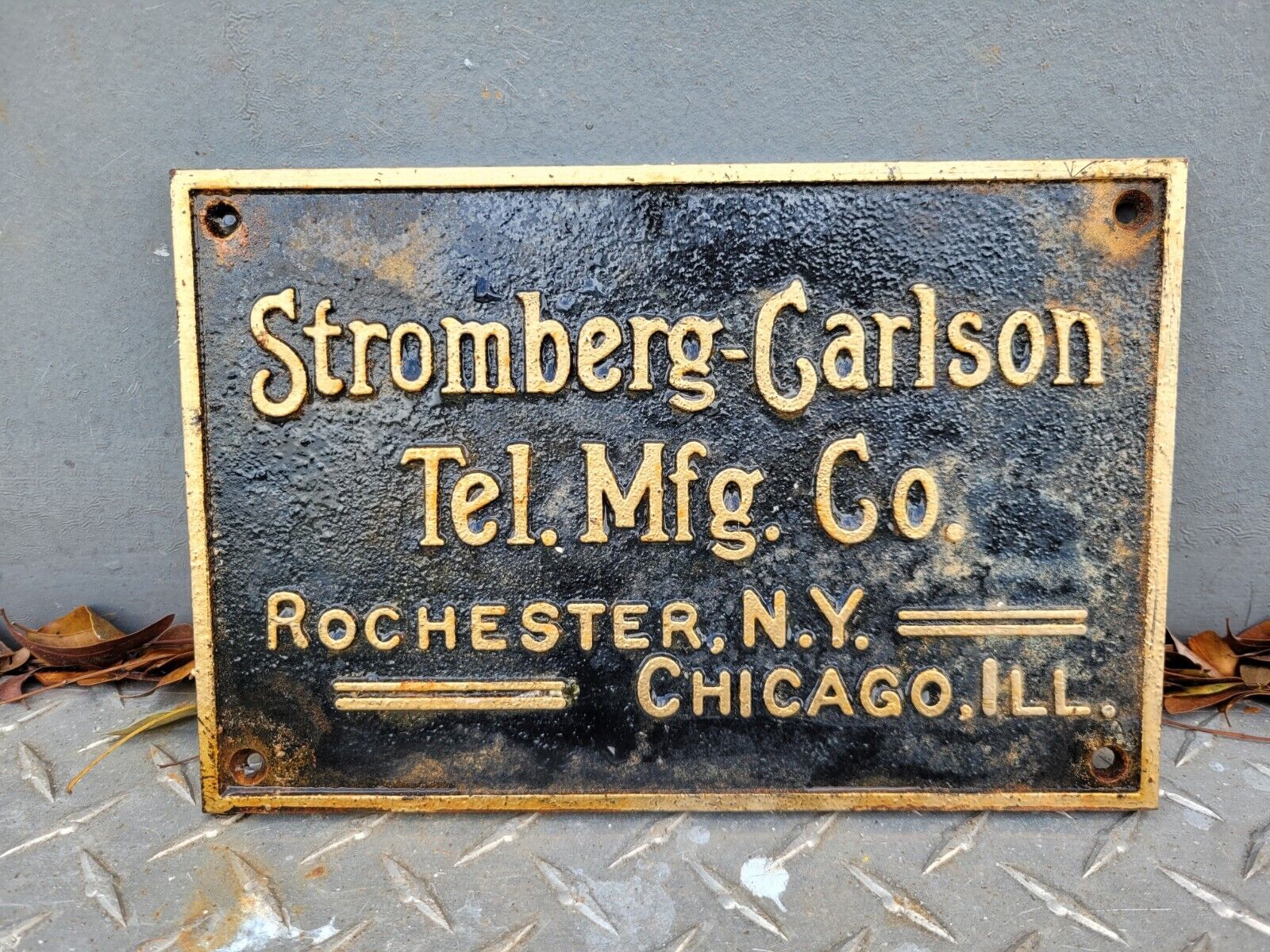 VINTAGE STROMBERG CARLSON SIGN CAST IRON TELEPHONE MANUFACTURING COMPANY CHICAGO