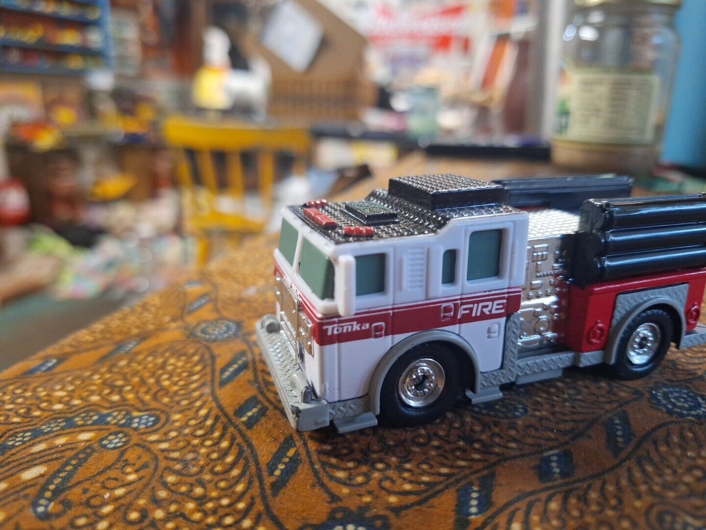 HASBRO TONKA 2012 Funrise Red & White Fire Truck 4\
