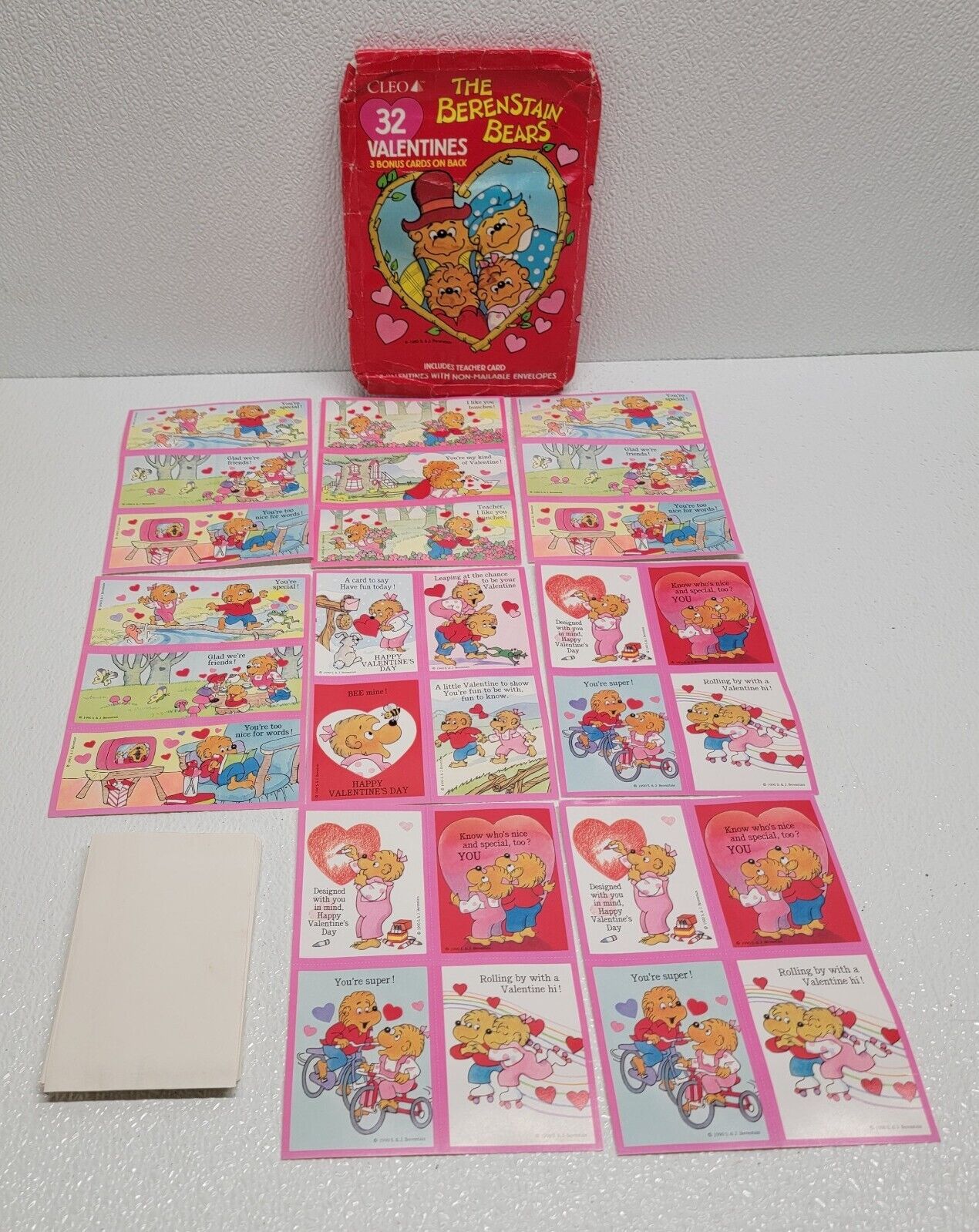 Vintage UNUSED 1990 Berenstain Bears 28 School Valentine Cards & Envelopes 