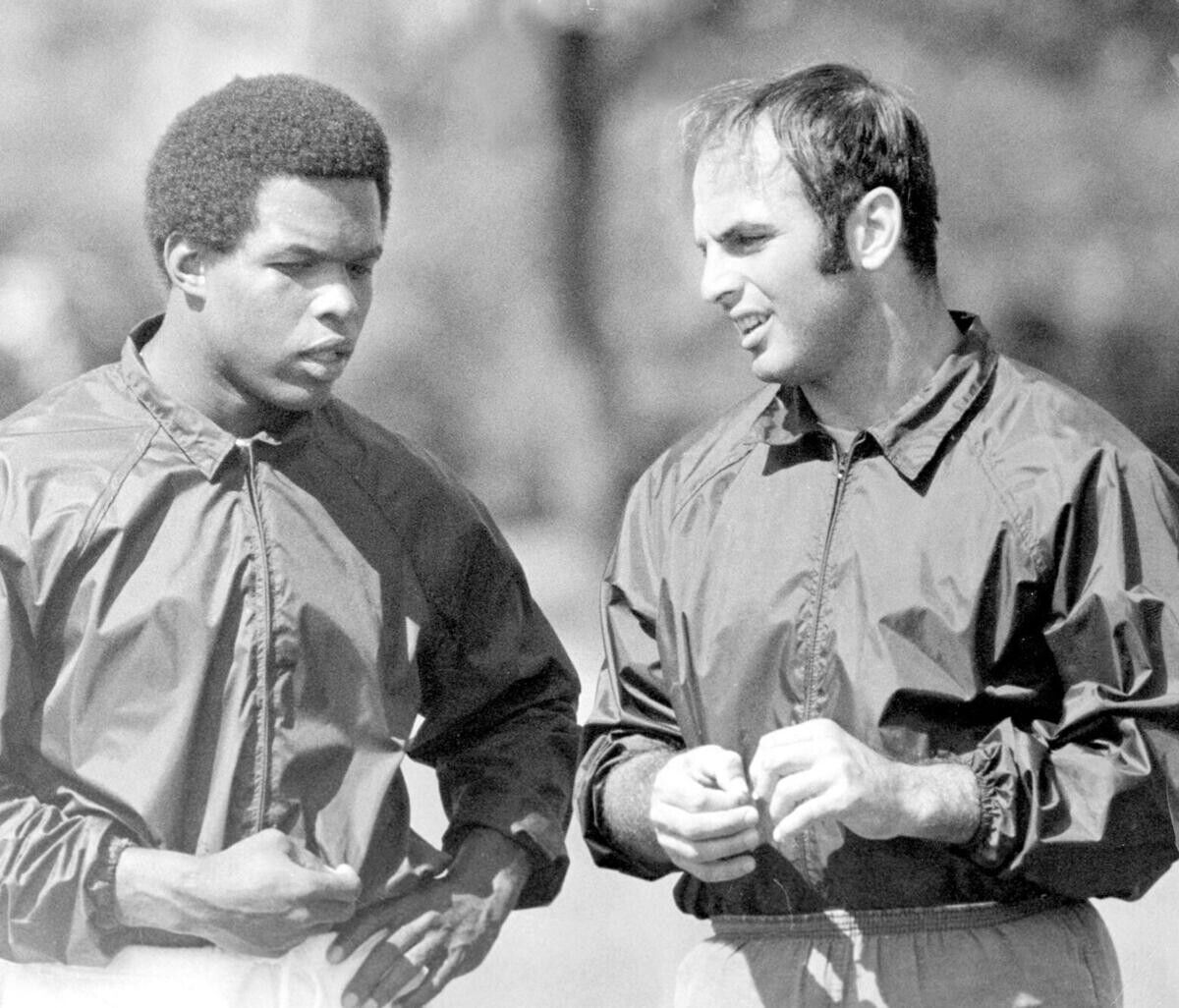 Gale Sayers and Brian Piccolo chicago bears 8x10 Photo