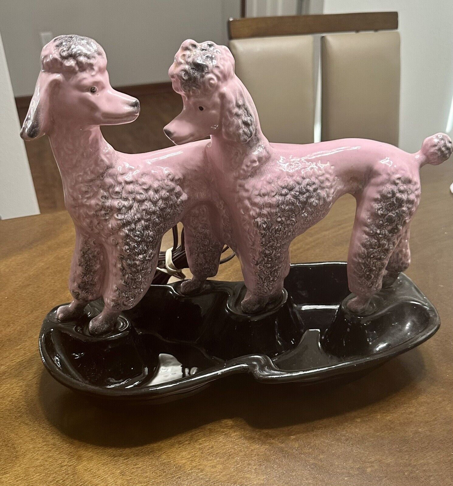 Vinatge lane lamp van nuys CA pink poodle accent table lamp BEAUTIFUL CONDITION