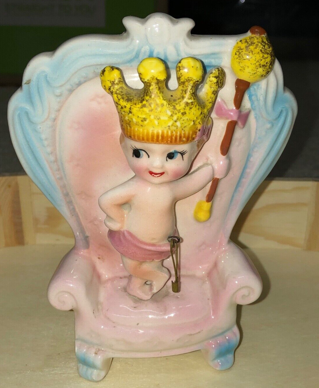 Vintage Rubens Japan 568 Baby Queen on Throne w/ Crown Scepter Ceramic Planter