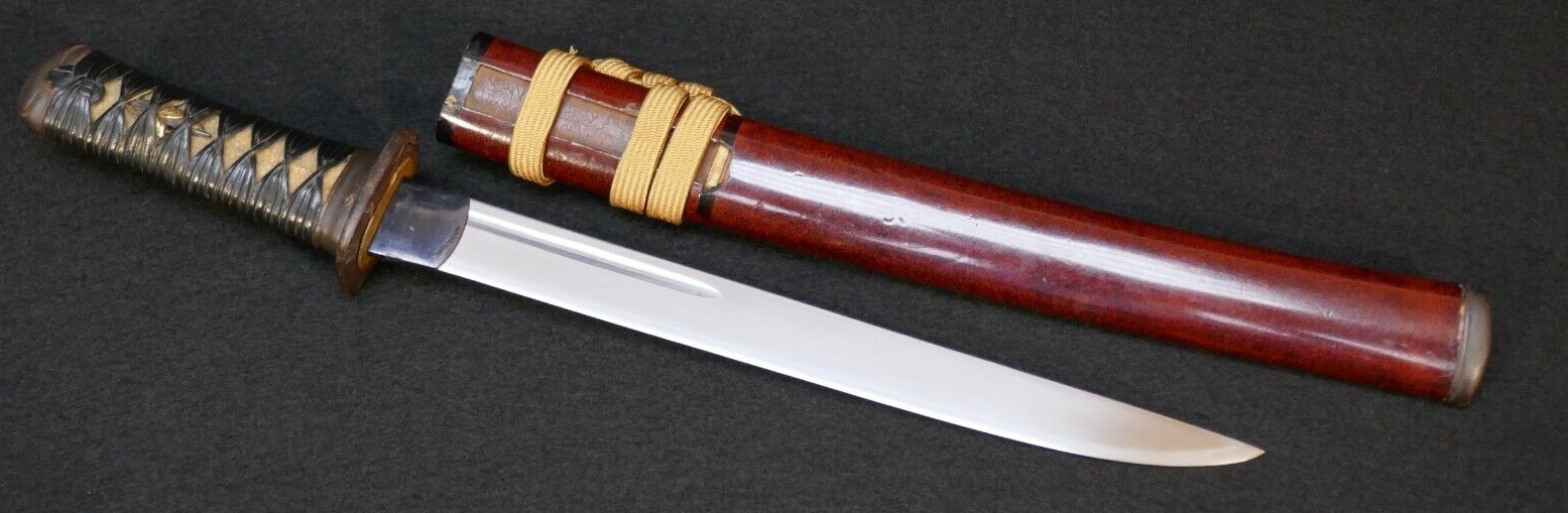 Antique Japanese Edo Period Tanto 短刀 Dagger Thick Sword Blade Mumei & Fine Tsuba