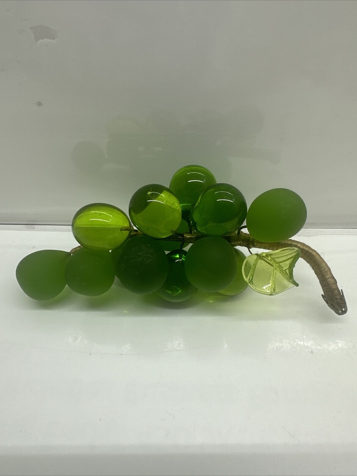 Vintage 1960's MCM Hand Blown Glass Grape Cluster  Leaf, Wired 4”