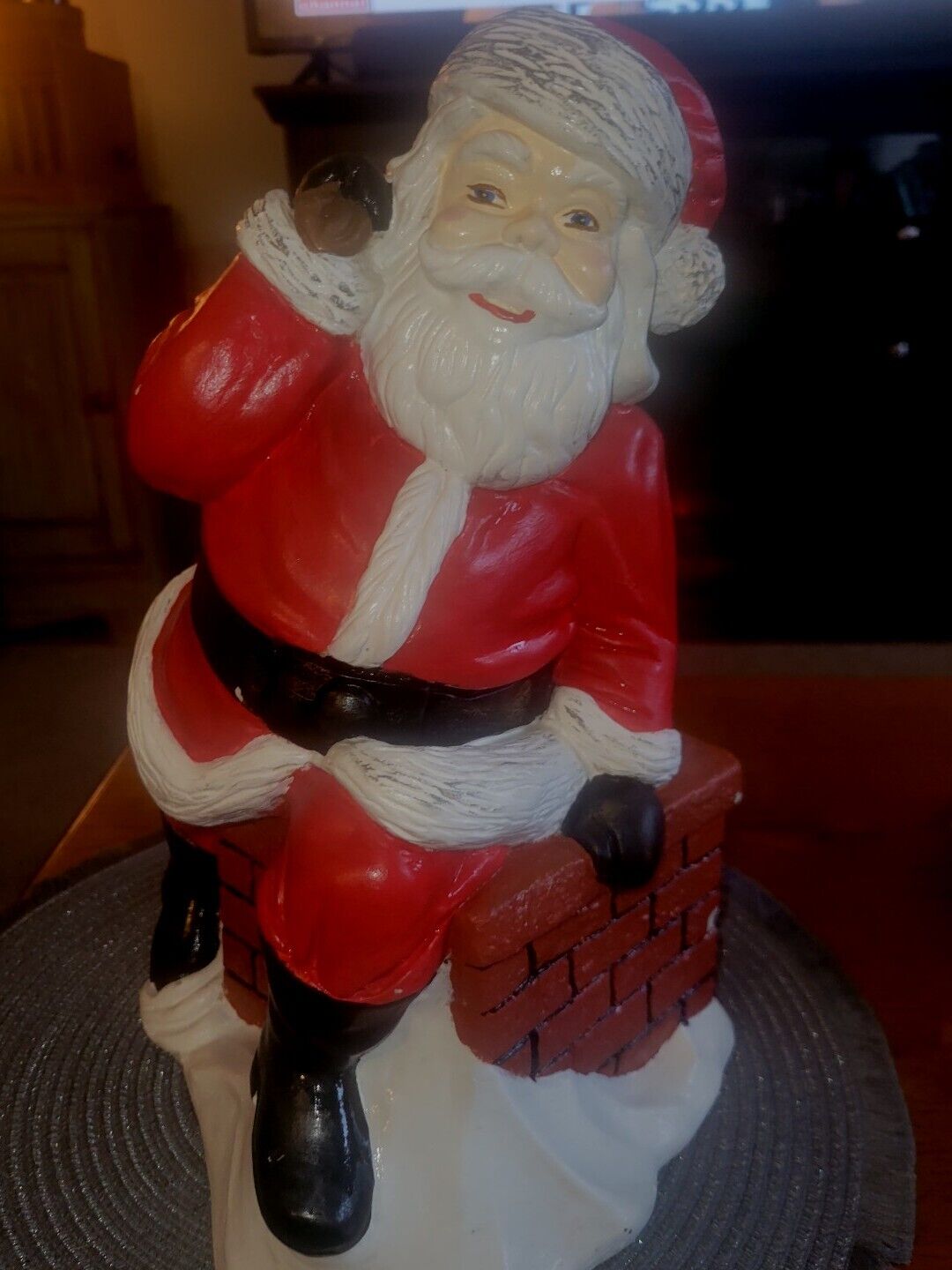 Vimtage Home Deco Assoc Santa Sitting On Chimney 13 Inch