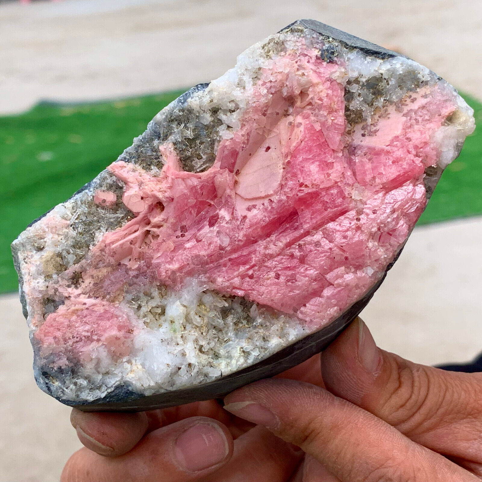 485G Natural rare rhodochrosite-pyrite Mixed material specimen healing