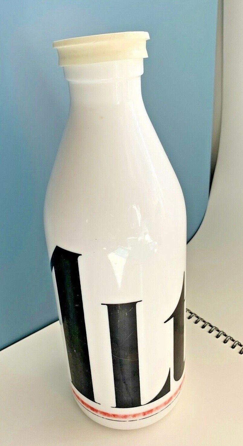 vtg Egizia white milk glass 1 Liter BOTTLE dairy retro mcm modern mod ltr Italy