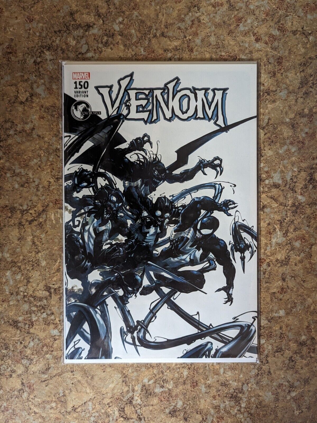 Venom #150 Clayton Crain Exclusive (2017)