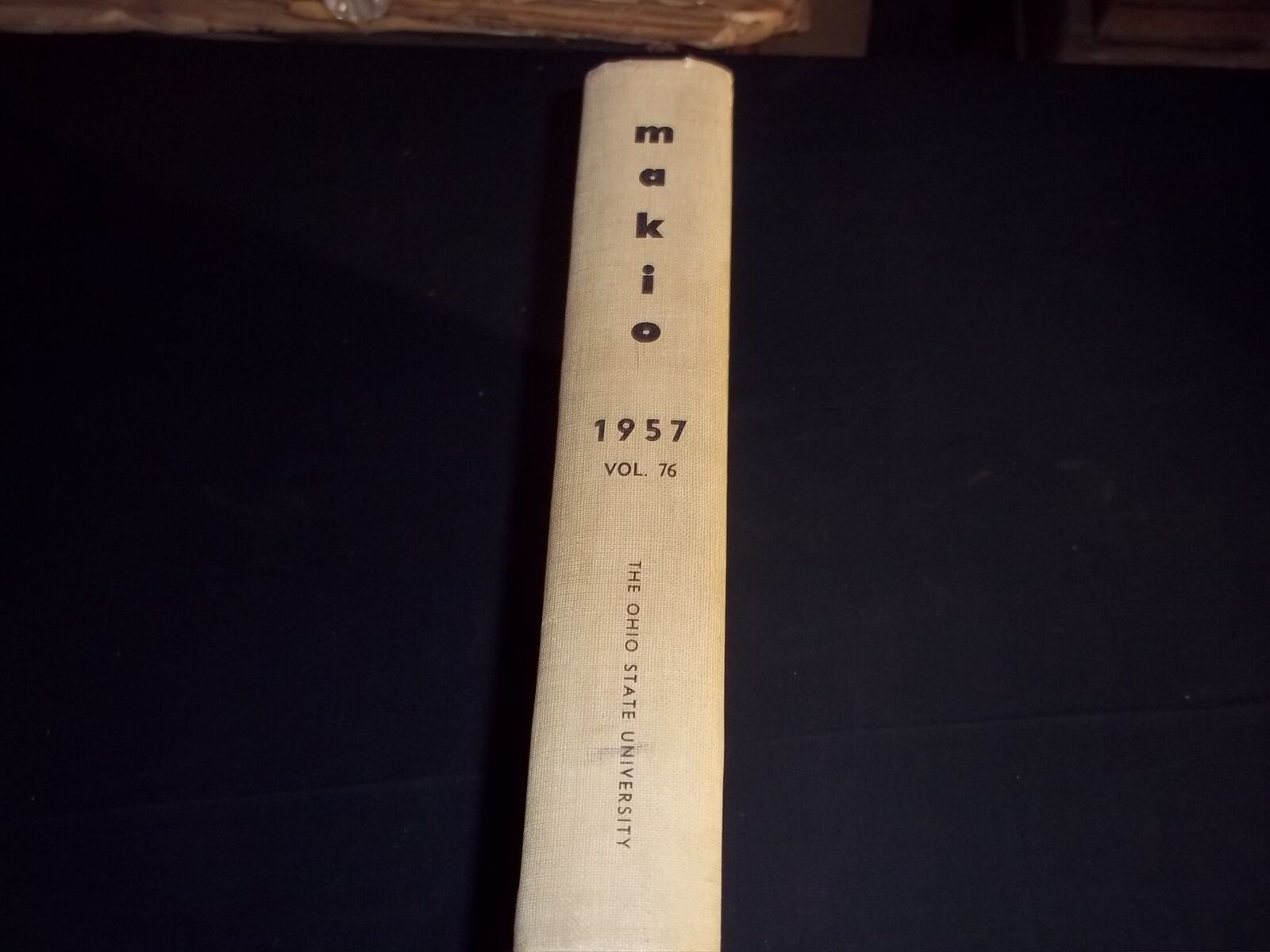 1957 MAKIO THE OHIO STATE UNIVERSITY YEARBOOK - FRANK HOWARD BASEBALL - YB 1737