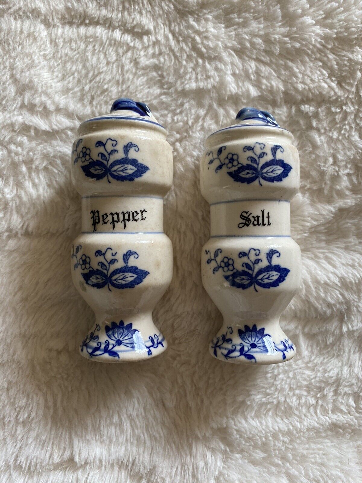 Vintage Ceramic Blue Onion Salt And Pepper Shakers