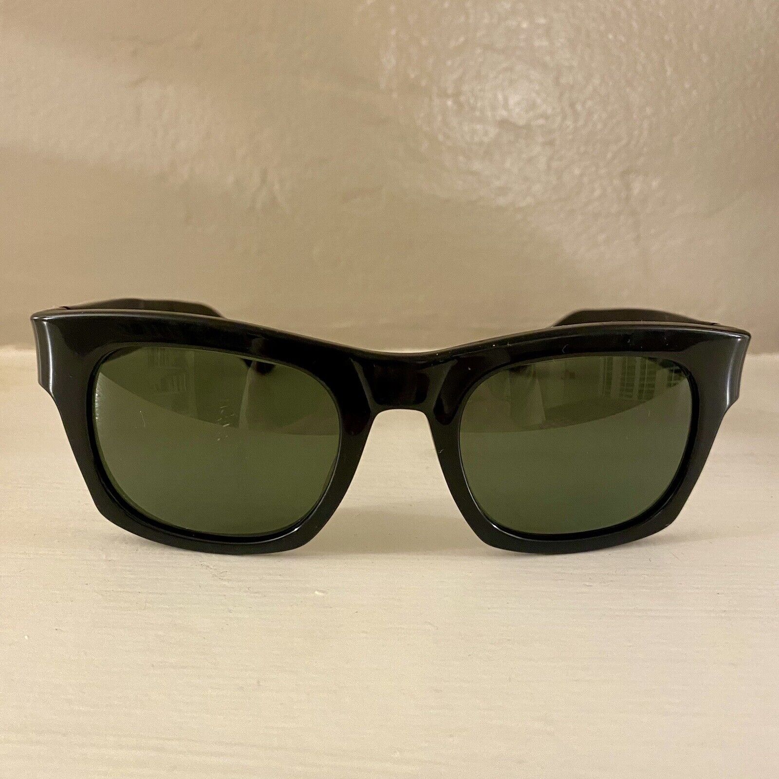 Vintage Ray Ban B&L Plainsman Wayfarer Sunglasses Black Shades Rare 1960s Tint