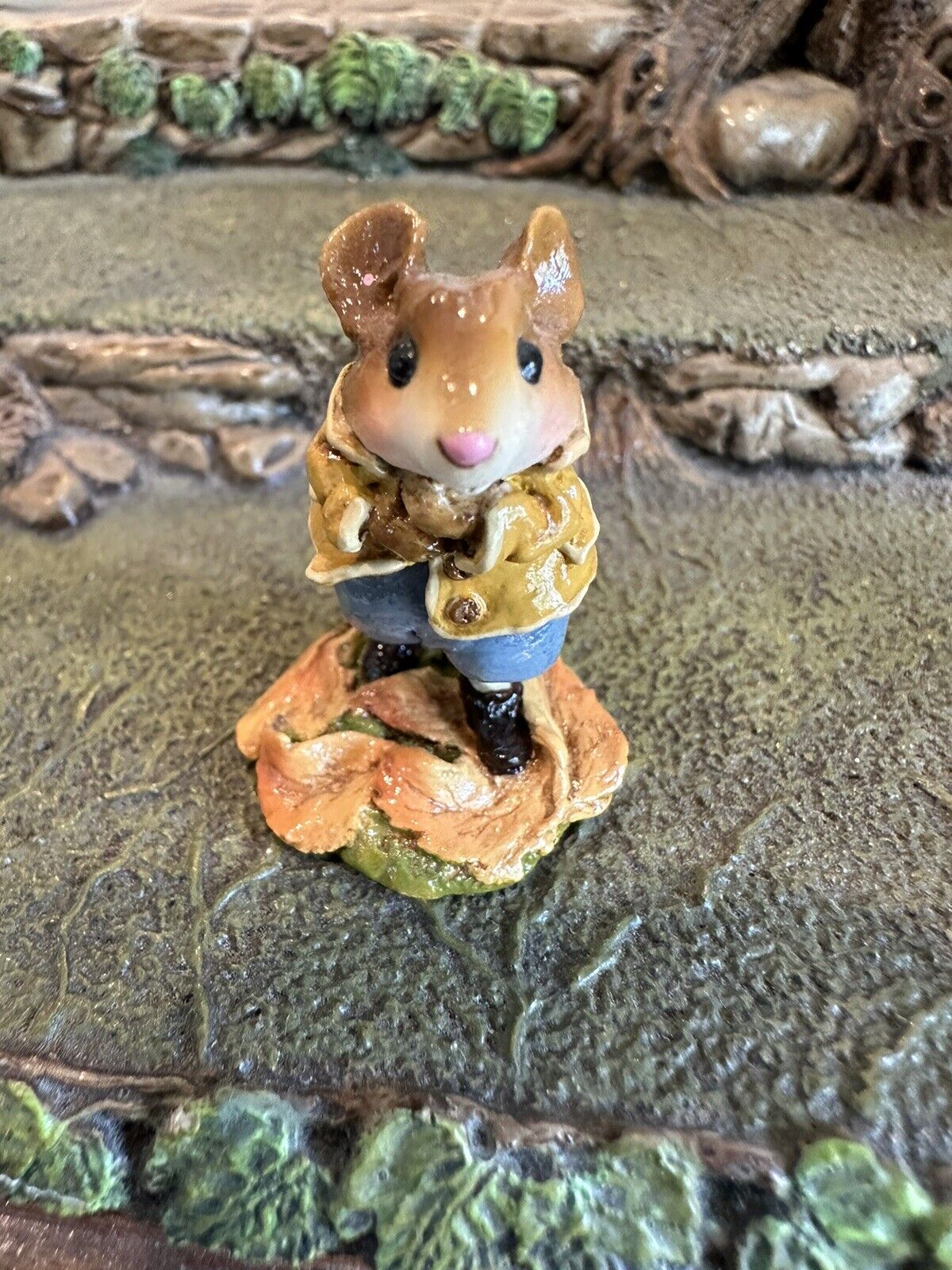 Wee Forest Folk M-253 Brrr Autumn Has Arrived Mouse In Fall Leaves Mint WFF Box
