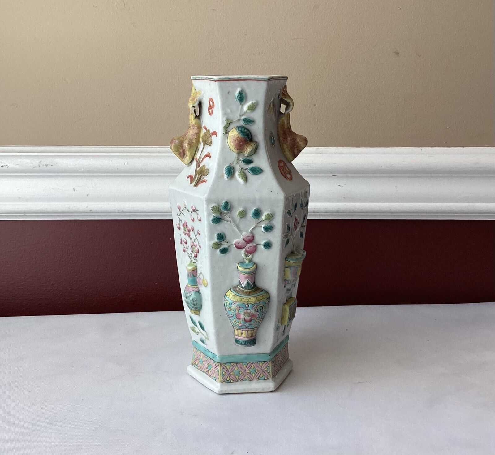 Antique Qing Dynasty Chinese Relief Porcelain Famille Rose Vase 9 1/8” T