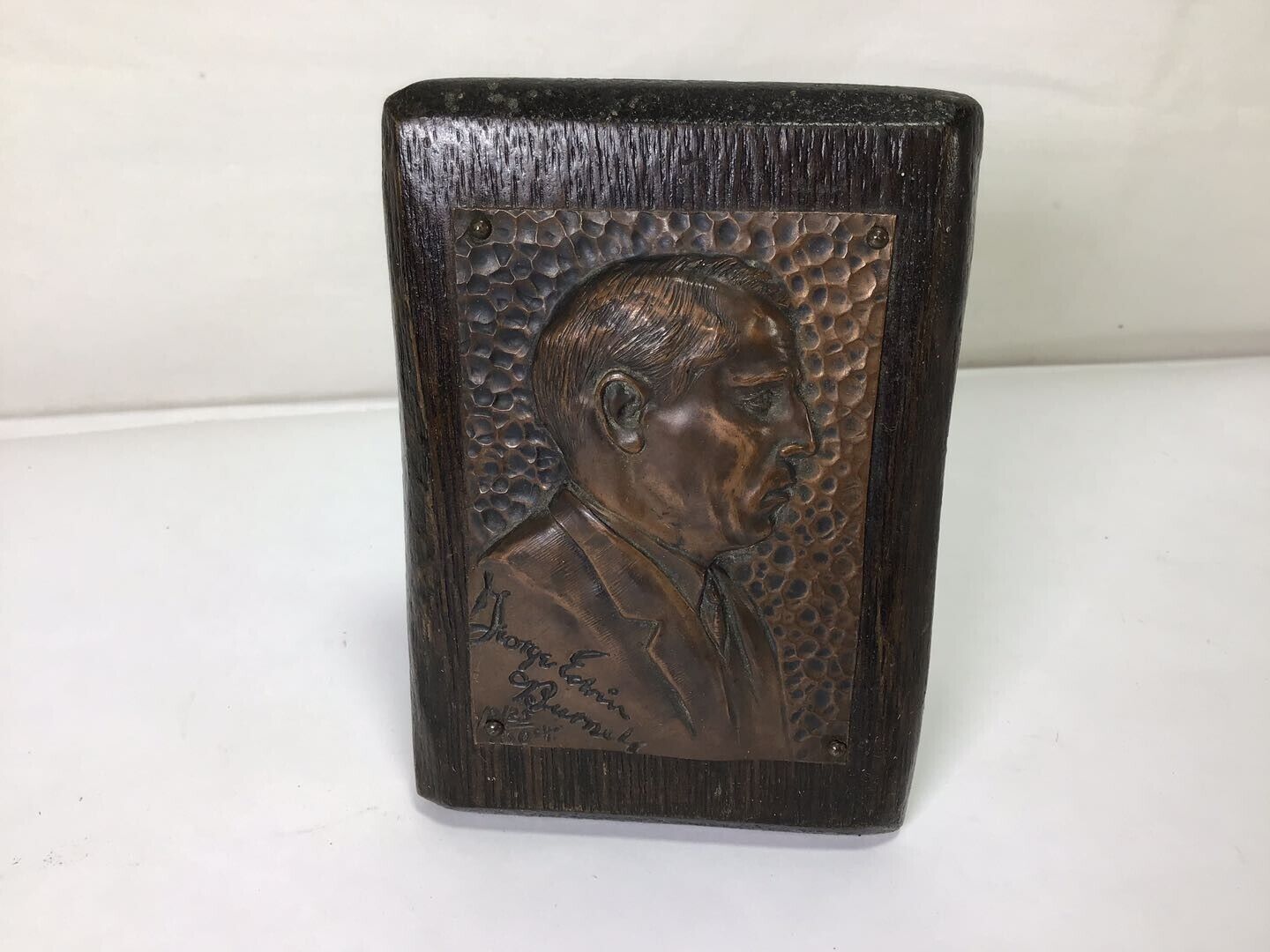 MM72 Antique 1930 / 2 / 25 Copper Relief Figure - Set of only 1 Relief Figure