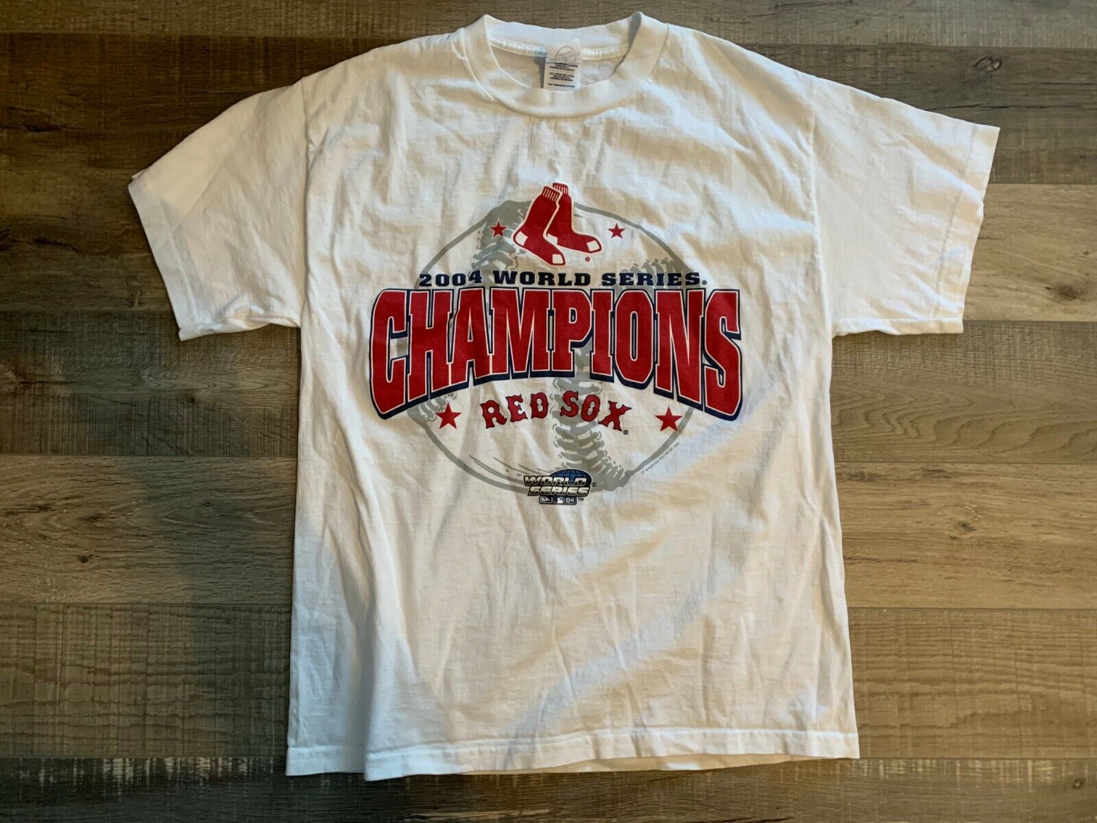 2004 Boston Red Sox World Series Champions Shirt SIZE MEDIUM VF