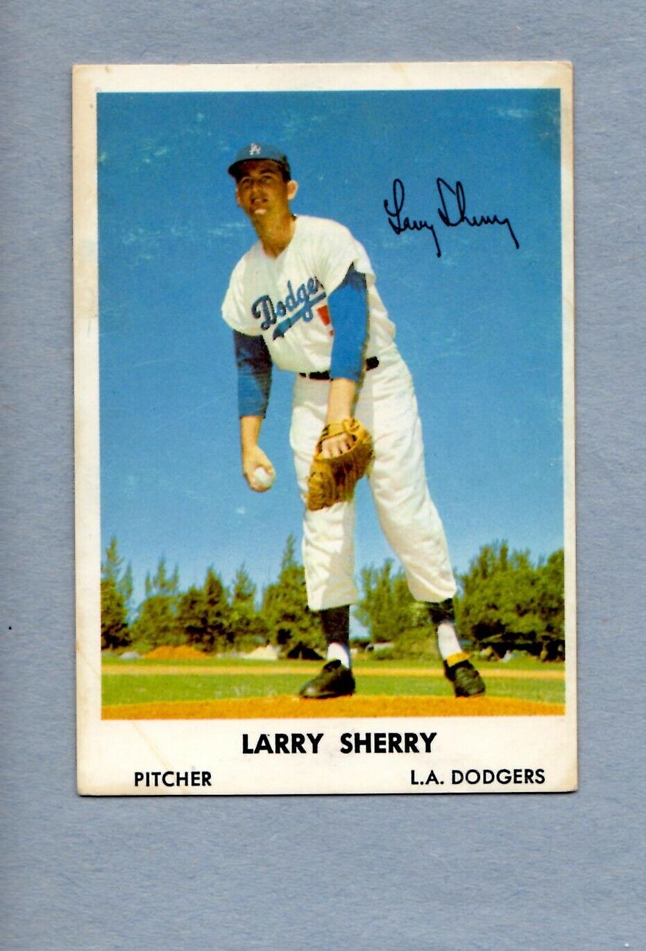 LARRY SHERRY 1961 TOPPS BELL BRAND #51 LOS ANGELES DODGERS VG - EX