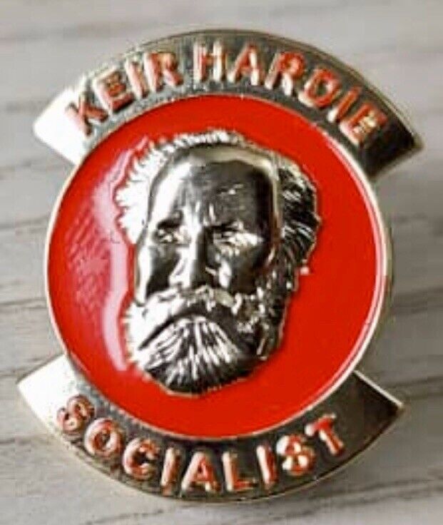 KEIR HARDIE British Labour Party Socialist (FOUNDER) Enamel Pin Badge