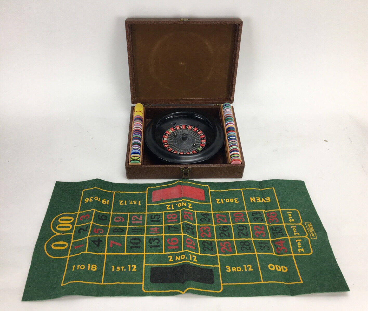 Vintage Metro Games Bakelite Roulette with Wood Case