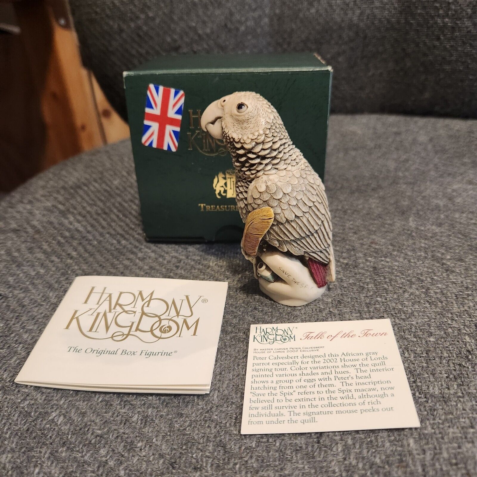 Harmony Kingdom Talk of the Town African Grey Parrot Event Piece Signed UK MIB 