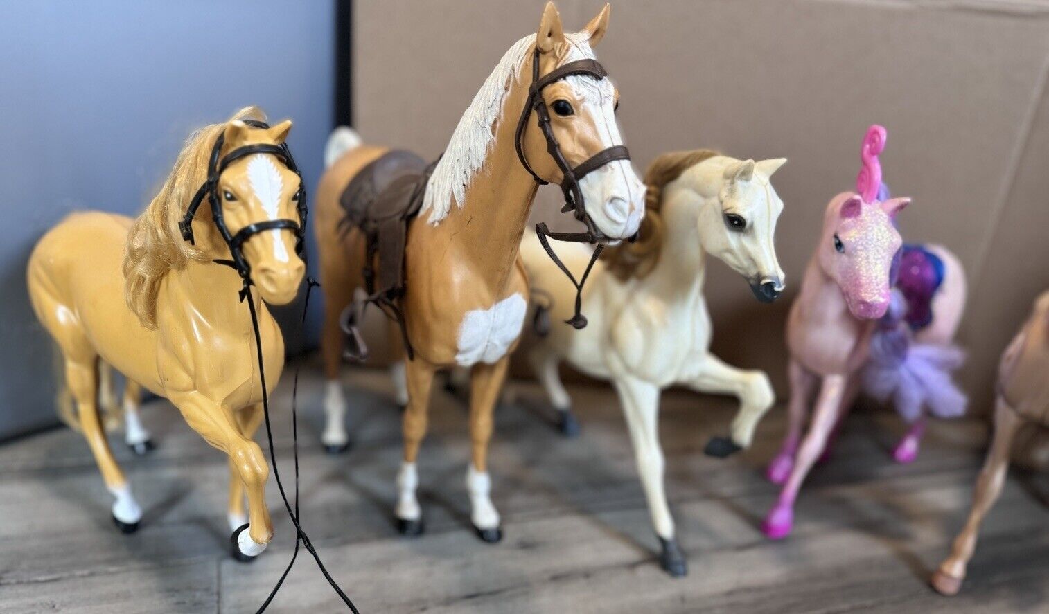 Vintage Horse Set Of 5. 1960\'s Marx Johnny West Thunderbolt, Bryar, Barbie 80’s