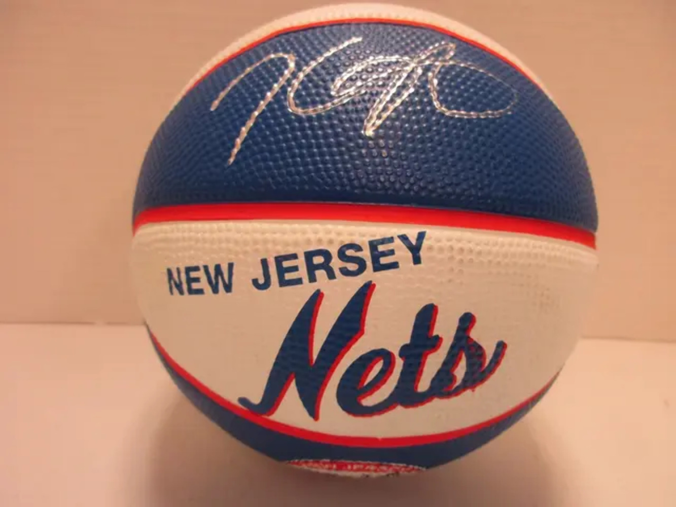 Kevin Durant of the NJ Nets signed autographed mini basketball PAAS COA 653