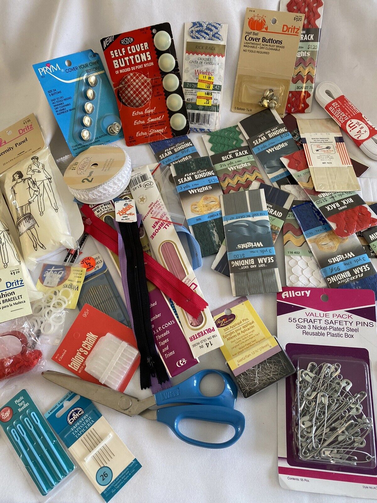 44 pcs Sewing Lot Vintage mostly NOS Needles Zippers Rick Rack Trim Binding MORE